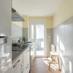 Rent a room of 65 m² in madrid