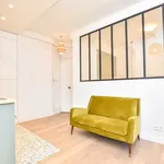 Appartement de 27 m² avec 3 chambre(s) en location à Paris