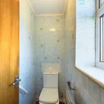 Rent 3 bedroom flat in Bradford