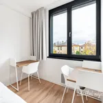 Pronajměte si 2 ložnic/e byt o rozloze 55 m² v Prague