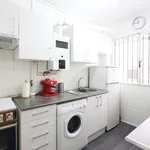 Rent a room of 96 m² in madrid