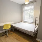 Rent 6 bedroom flat in Birmingham