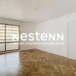 Rent 4 bedroom apartment of 82 m² in VILLEURBANNE