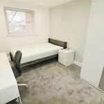 Rent 7 bedroom flat in East Midlands