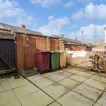 Rent 4 bedroom house in North West England