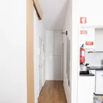 Rent 1 bedroom apartment in Porto