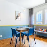 Appartement de 60 m² avec 2 chambre(s) en location à Lille