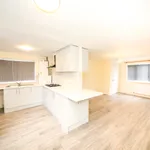 Rent 3 bedroom house in Leeds