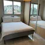 Appartement de 590 m² avec 1 chambre(s) en location à Nice