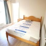 Rent 1 bedroom flat in Wales