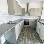 Rent 3 bedroom flat in Salford