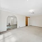 Rent 3 bedroom apartment in Calwell