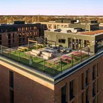 Classic Ensuite (Courtyard View) - C (Has an Apartment)