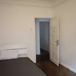 Rent a room in lisbon