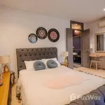 Rent 4 bedroom house of 400 m² in Bangkok