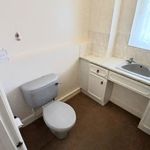 Rent 4 bedroom flat in East Of England