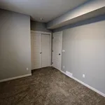 Maison de 764 m² avec 1 chambre(s) en location à Calgary