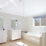 Rent 4 bedroom house in  Armidale NSW 2350                        