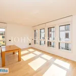 Rent 5 bedroom apartment of 100 m² in Milan