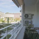 Rent a room of 300 m² in madrid