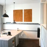 Rent 1 bedroom apartment of 883 m² in Essen