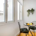 Rent 1 bedroom apartment of 70 m² in porto