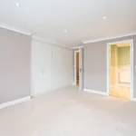 Rent 5 bedroom house in South East England