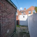 Rent 2 bedroom house in Hull