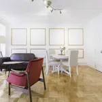 Rent 3 bedroom apartment of 90 m² in lisbon