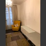 Rent 1 bedroom apartment of 38 m² in Paris