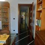 Rent 5 bedroom apartment of 130 m² in Genoa