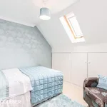 Rent 4 bedroom house in East Of England