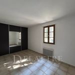Rent 4 bedroom apartment of 87 m² in Villelaure