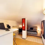 Rent 15 bedroom house in Barcelona