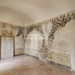 Rent 5 bedroom apartment of 200 m² in Parma