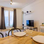 Rent 2 bedroom apartment of 39 m² in Paris