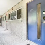 Rent 1 bedroom apartment of 57 m² in Tampa