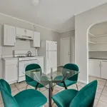 Rent 3 bedroom apartment in Somerville