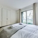 Appartement de 56 m² avec 3 chambre(s) en location à Paris