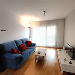 Rent 3 bedroom apartment of 87 m² in Noain