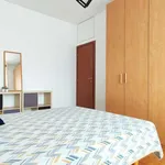 Rent a room in milan