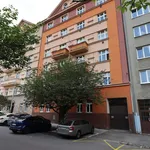 Pronajměte si 2 ložnic/e byt o rozloze 59 m² v Praha