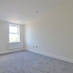 Rent 2 bedroom flat in South East England