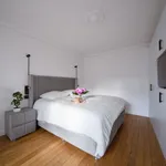 Appartement de 52 m² avec 4 chambre(s) en location à Paris