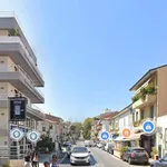 Affitto 3 camera appartamento di 80 m² in Viareggio