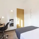 Rent a room of 83 m² in madrid