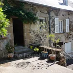 Maison de 41 m² avec 3 chambre(s) en location à UsselT