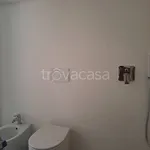 Rent 2 bedroom apartment of 85 m² in Genova