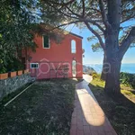 Rent 4 bedroom house of 80 m² in Moneglia