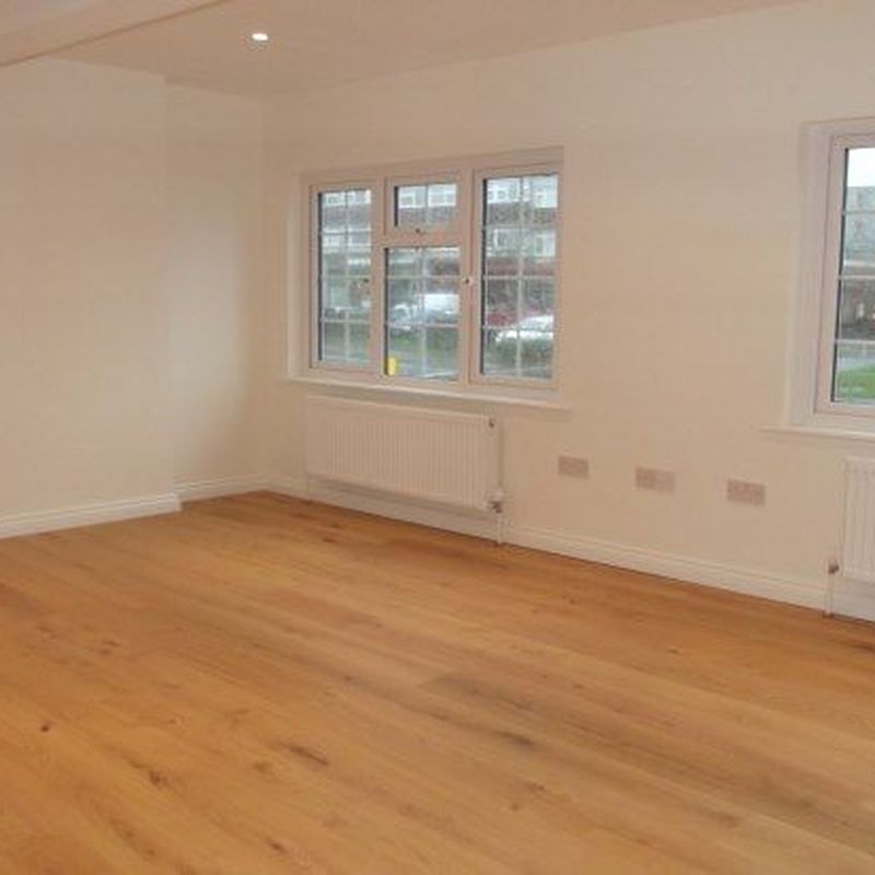 Flat to rent in 367 Shipbourne Road, Tonbridge TN10 Starvecrow